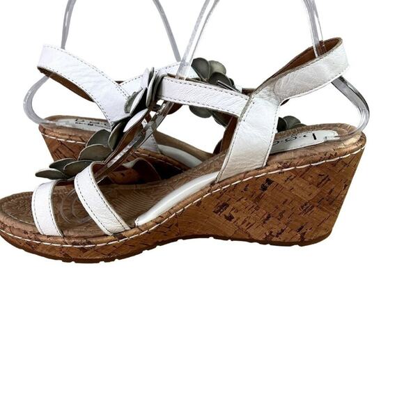 BOC Cornelis Wedge Sandals 10M White Floral Adjustable Ankle Strap Leather Upper - Picture 7 of 14